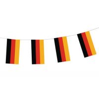 Flaggenkette, Papier 4 m "Deutschland" schwer entflammbar